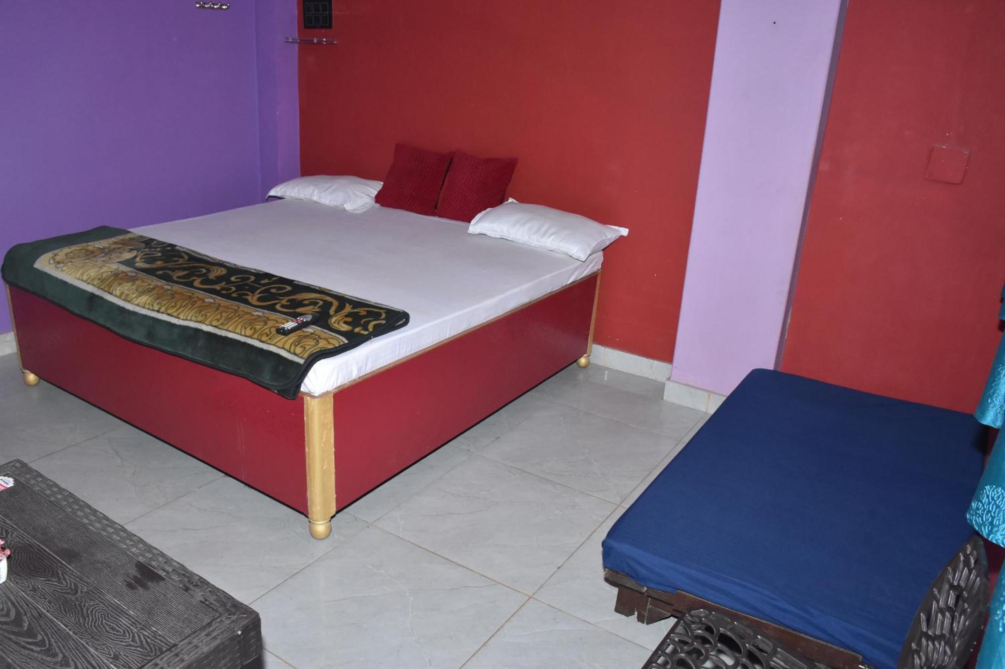 Veda'S Grand P.G Hotel Varanasi Exterior foto